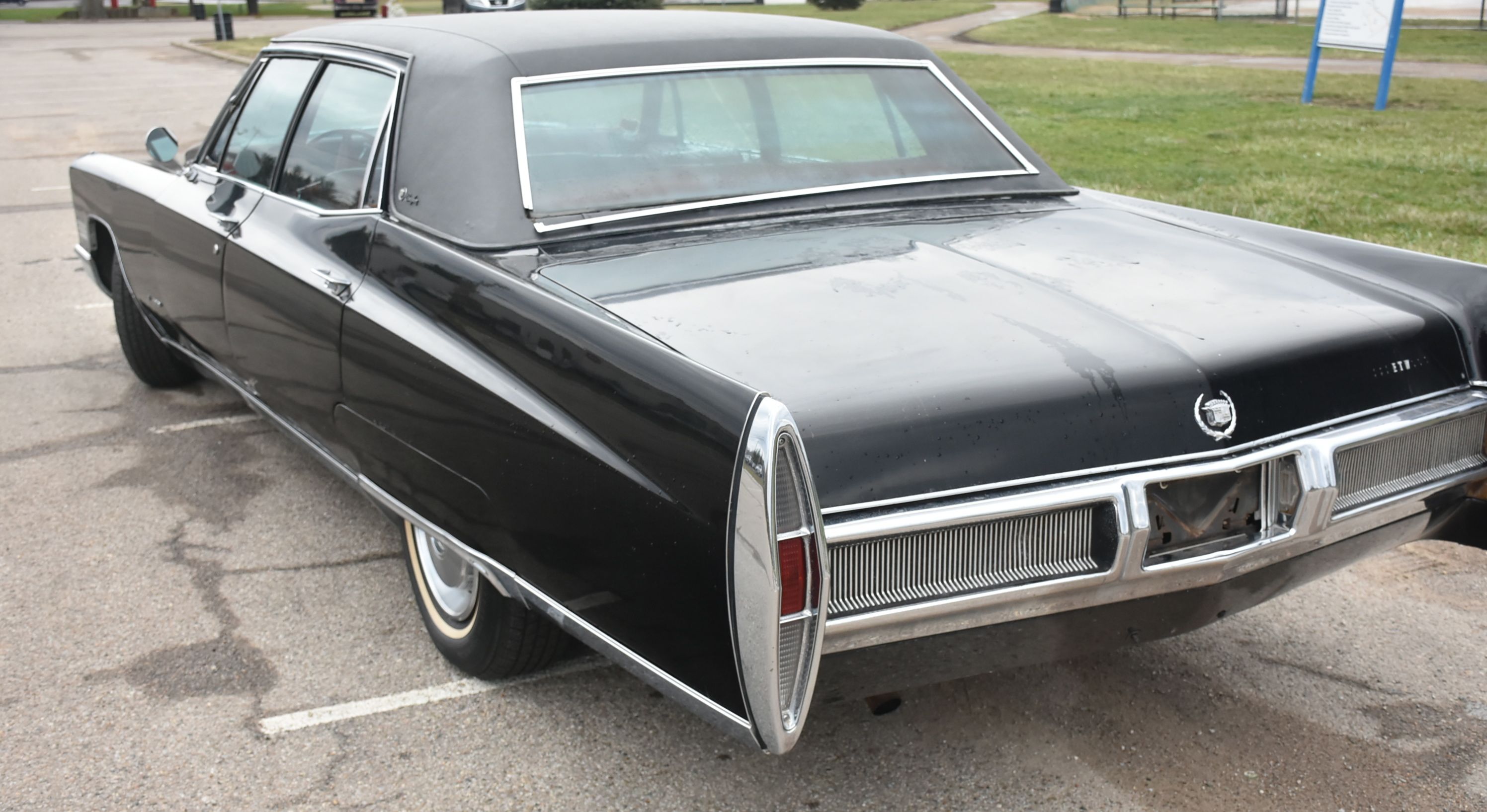 1967 Black Cadillac Fleetwood Brougham