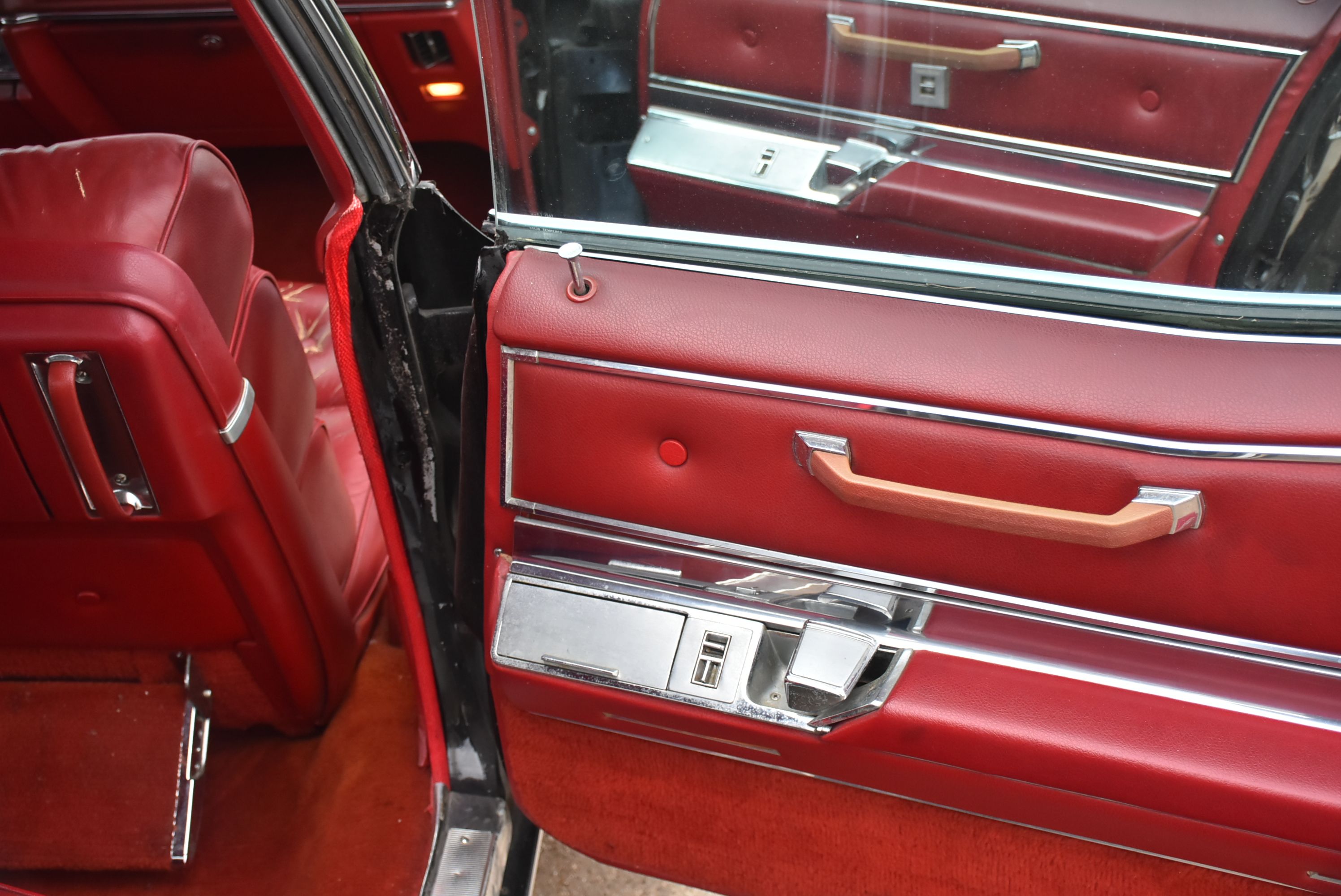 1967 Black Cadillac Fleetwood Brougham