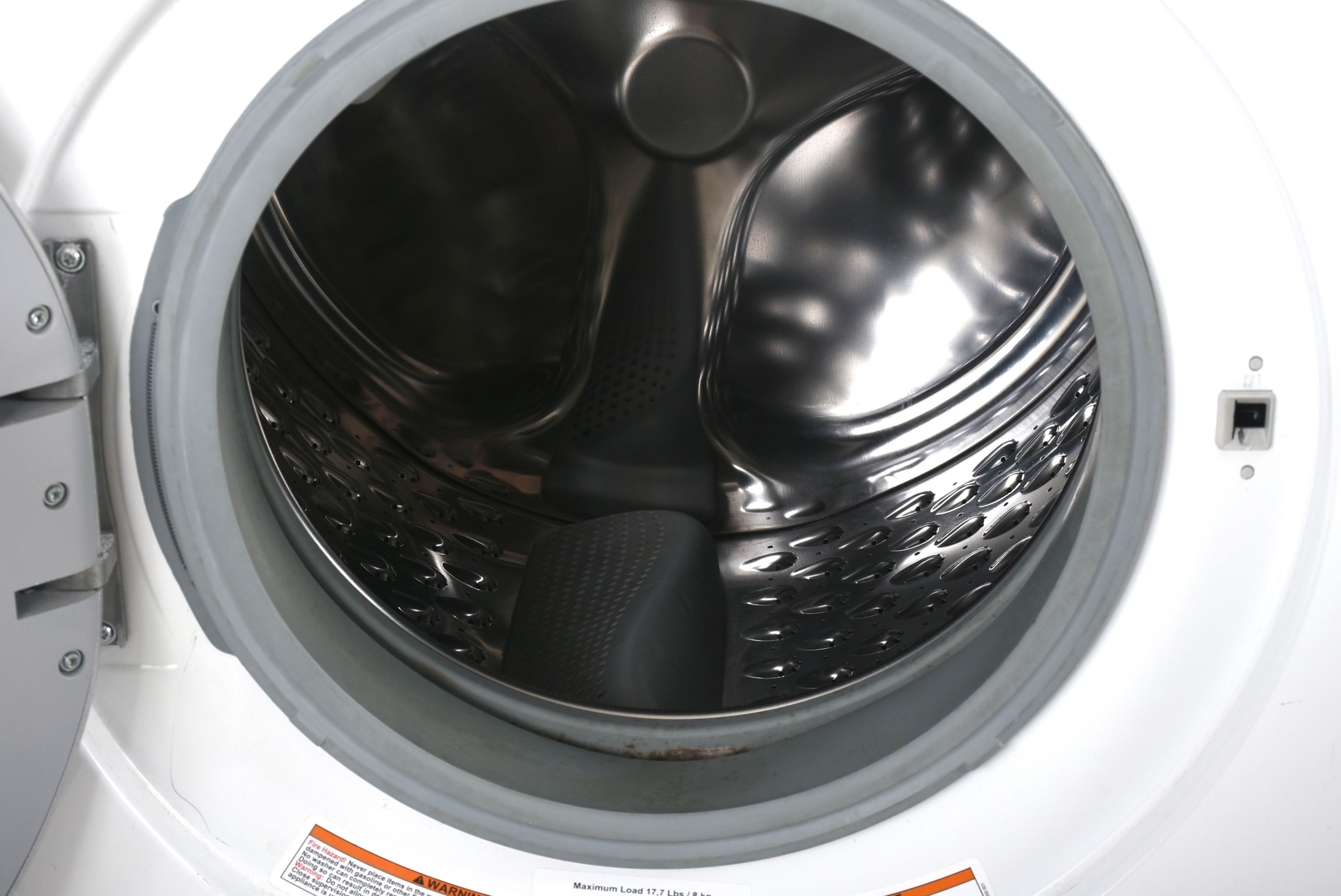 Bosch Axxis Stackable Washer and Dryer