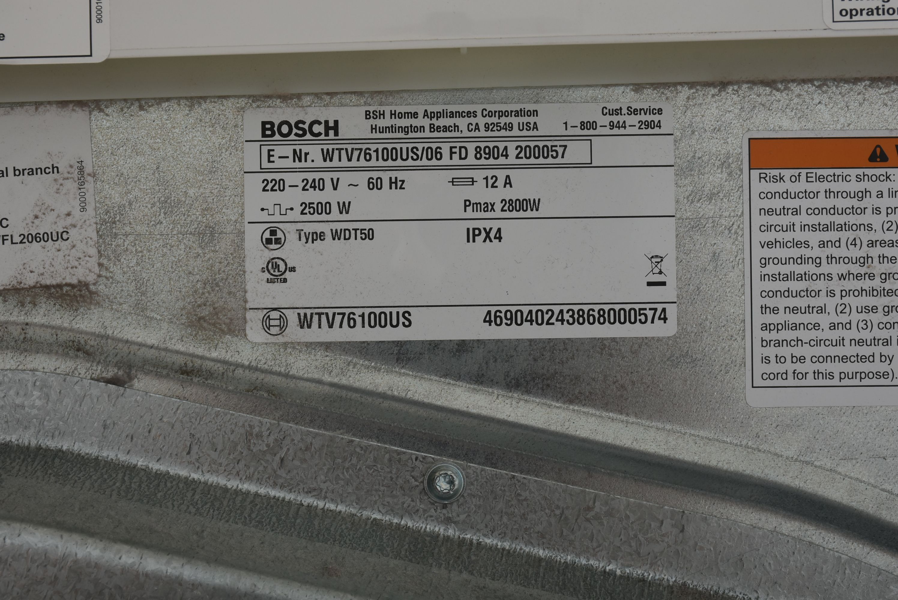 Bosch Axxis Stackable Washer and Dryer