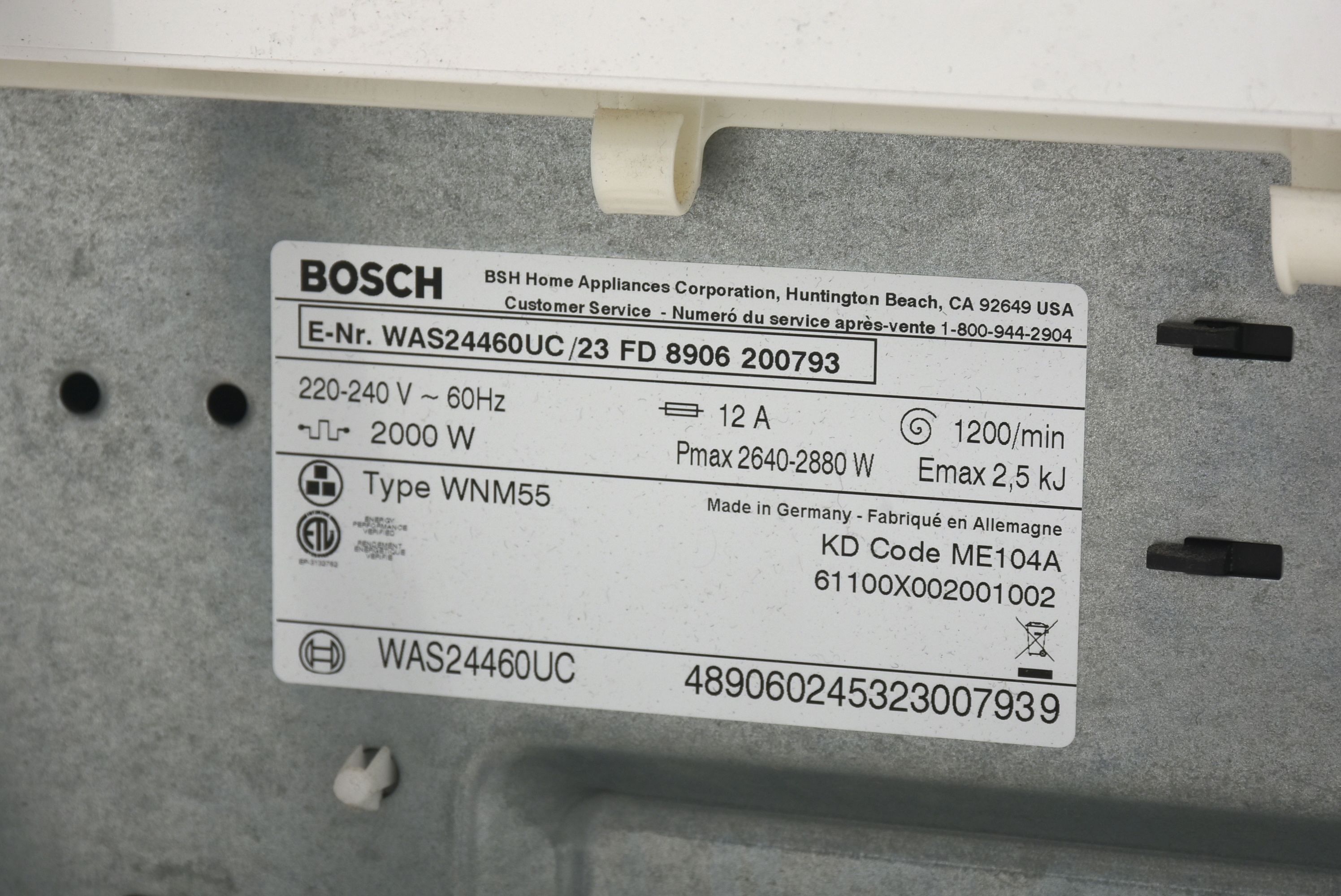 Bosch Axxis Stackable Washer and Dryer