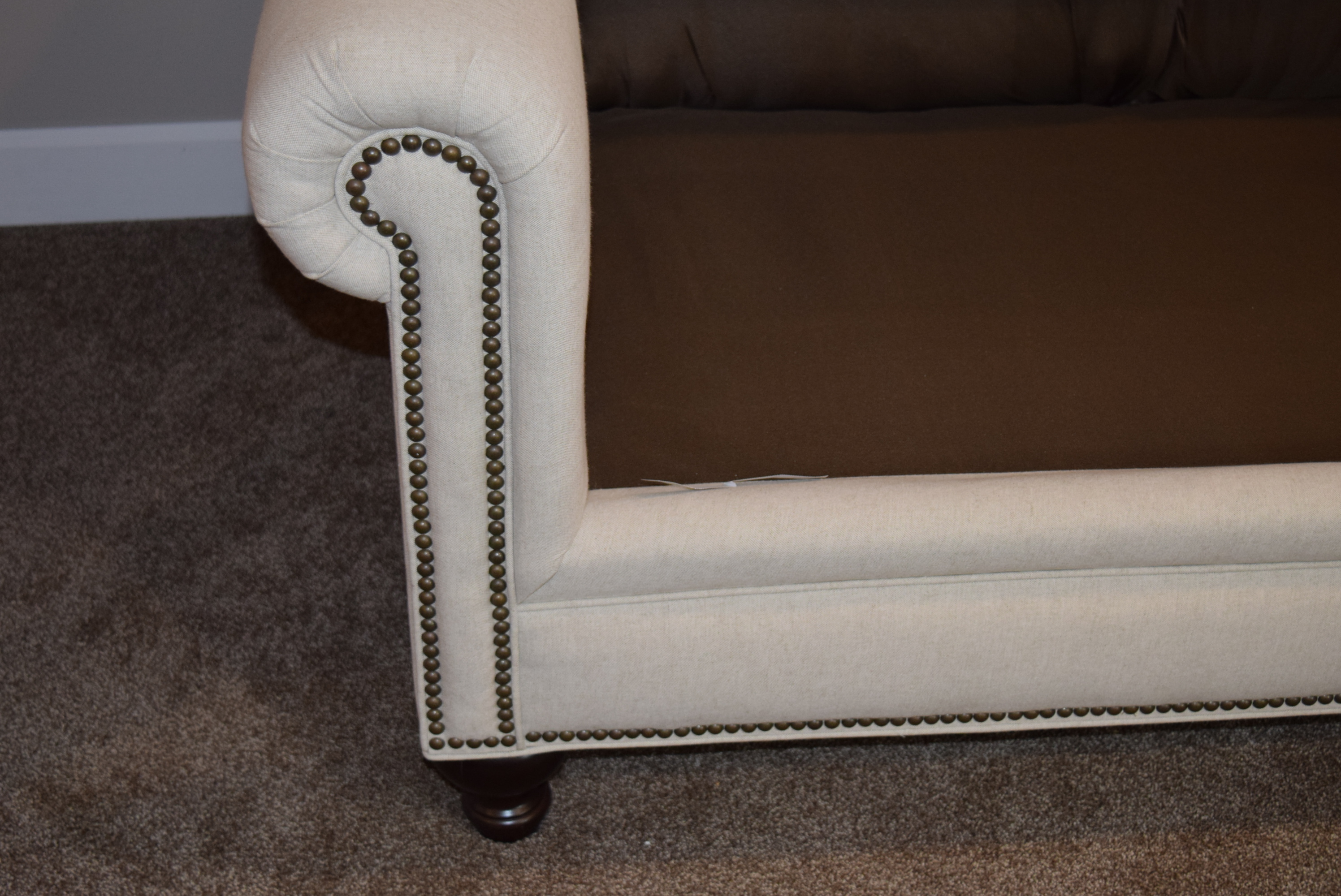Broyhill Ivory Sofa with Accent Pillows