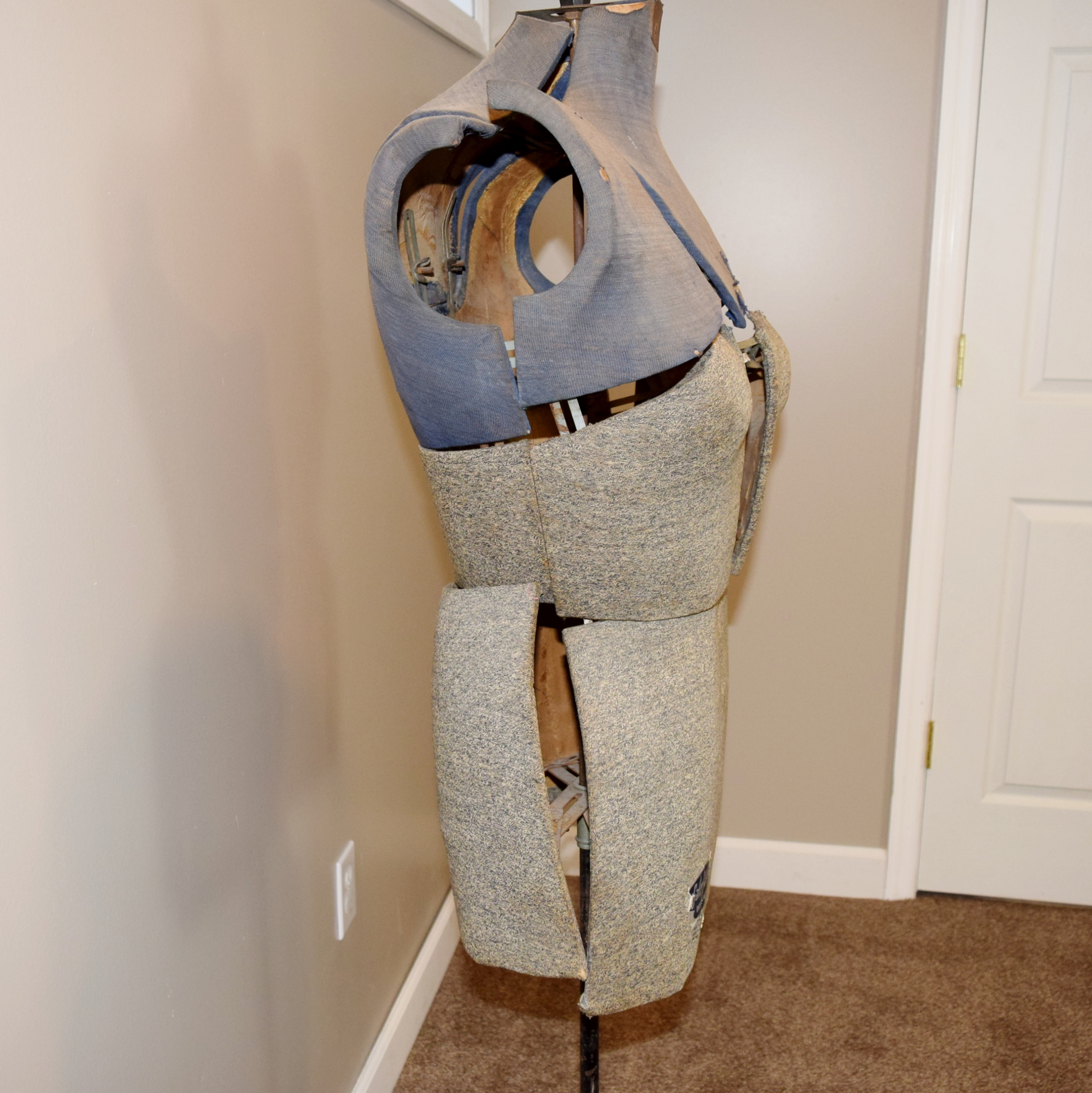 Vintage Womens Mannequin