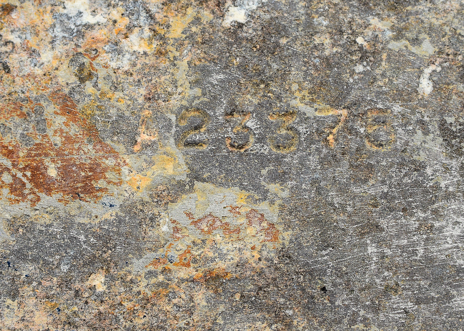 Pair of Louisville and Nashville Railroad Equipment Trust Plaques