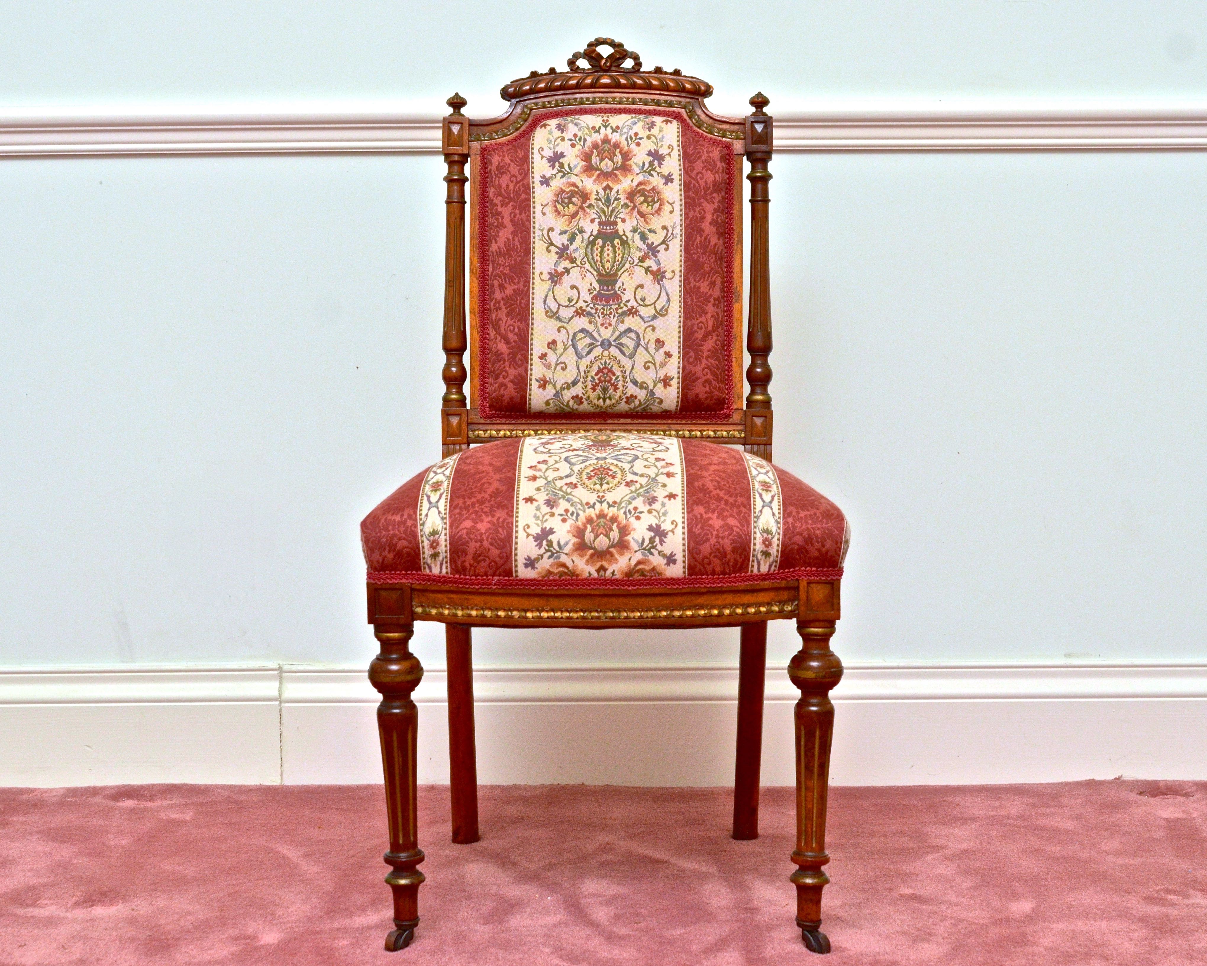 Victorian Renaissance Revival Parlor Chair