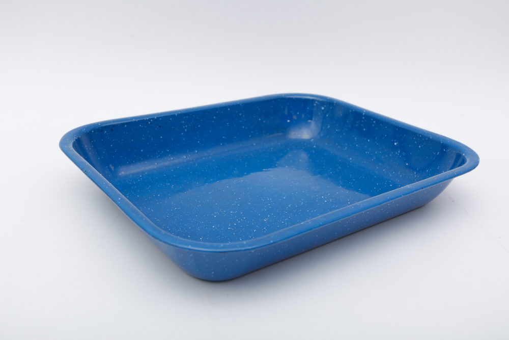 Vintage Graniteware Kitchen Items