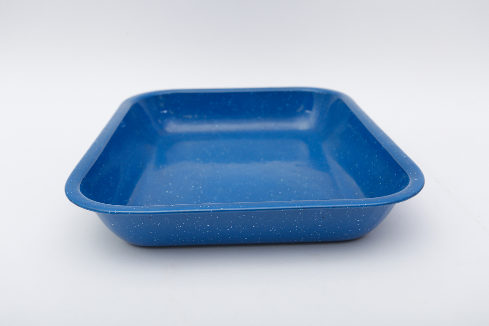 Vintage Graniteware Kitchen Items