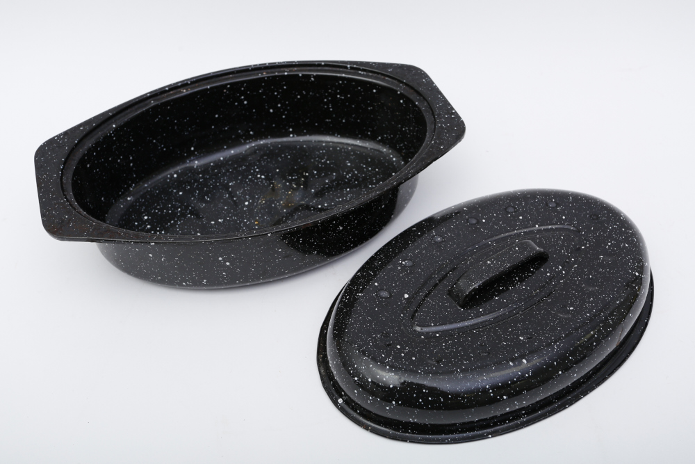 Vintage Graniteware Kitchen Items