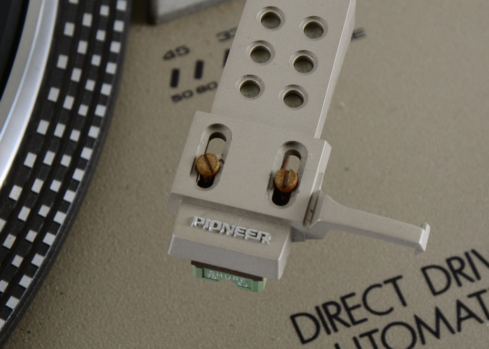 Pioneer PL-518 Turntable