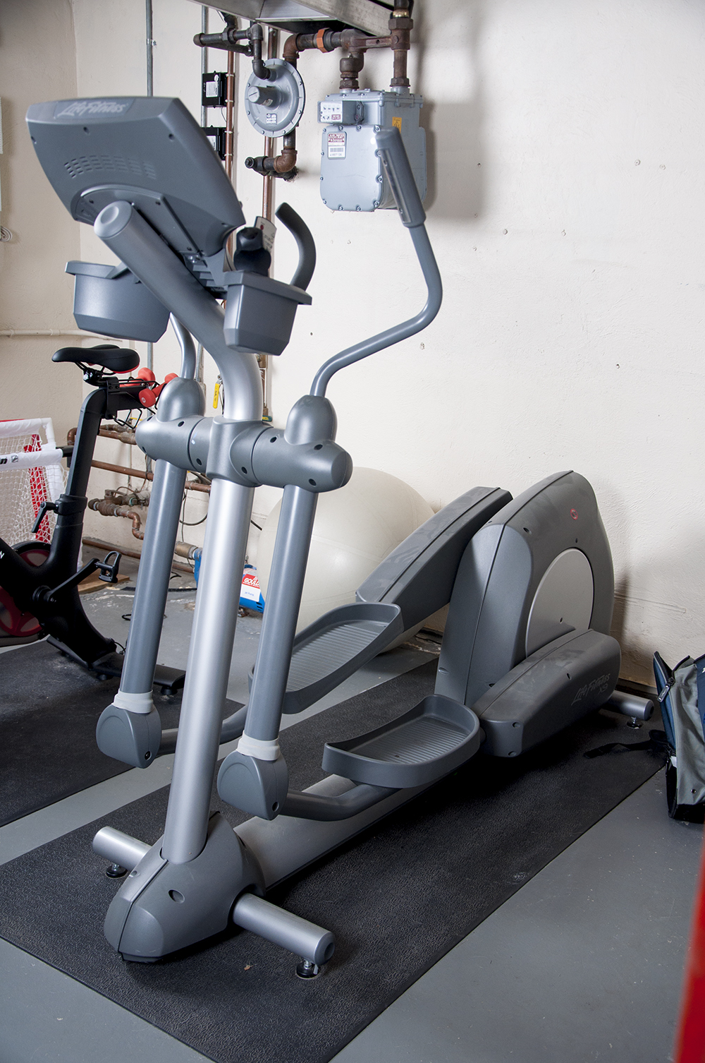 LifeFitness X9i Elliptical Cross-Trainer