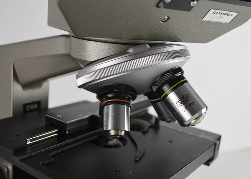 Olympus CH Student Microscope