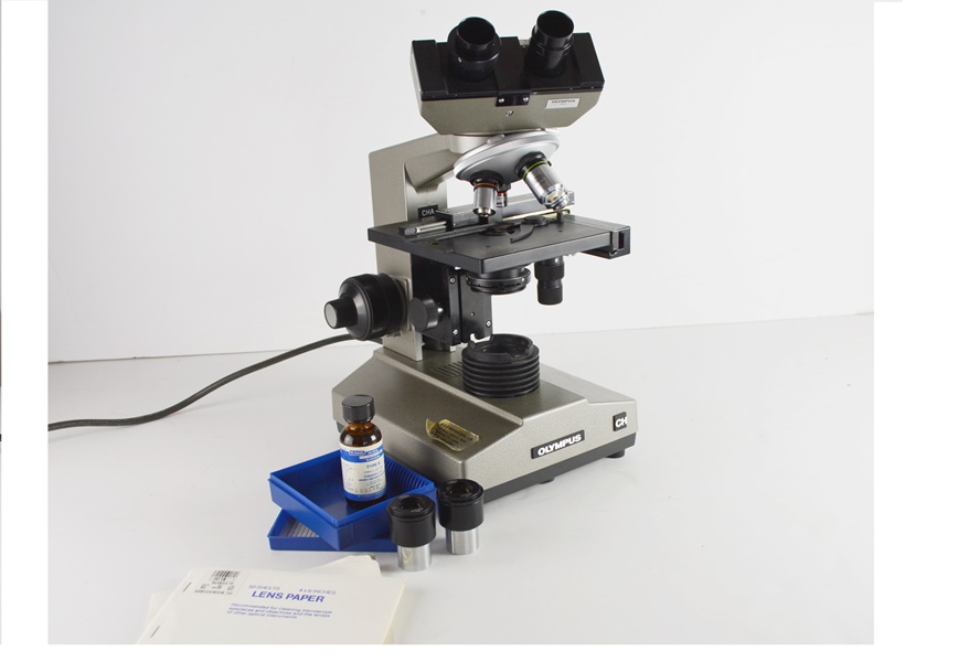 Olympus CH Student Microscope
