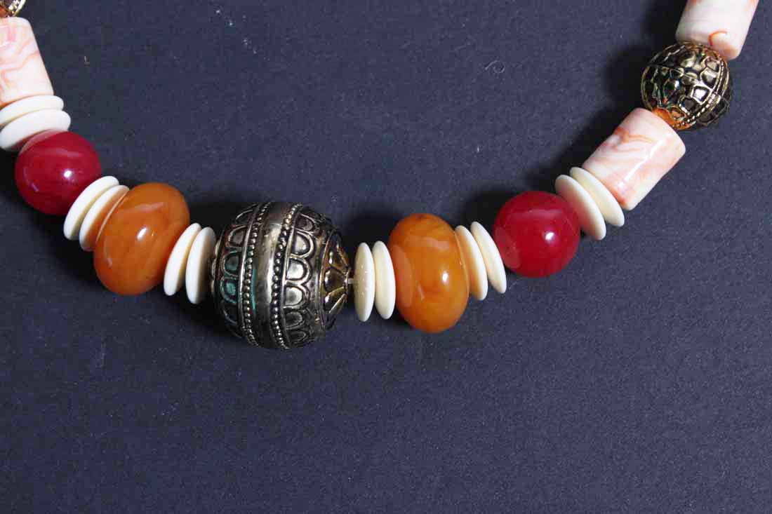 Vintage Bakelite Necklace