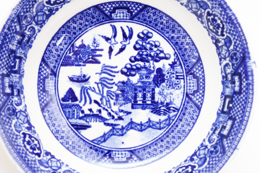 Blue and White China in W.R. Midwinter "Landscape" and More