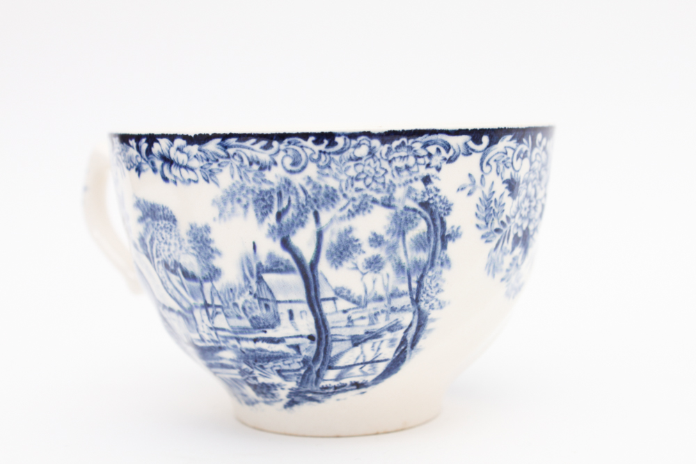 Blue and White China in W.R. Midwinter "Landscape" and More
