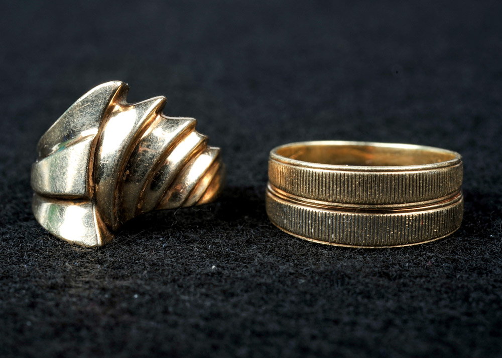 Pair of 10K Yellow Gold Rings