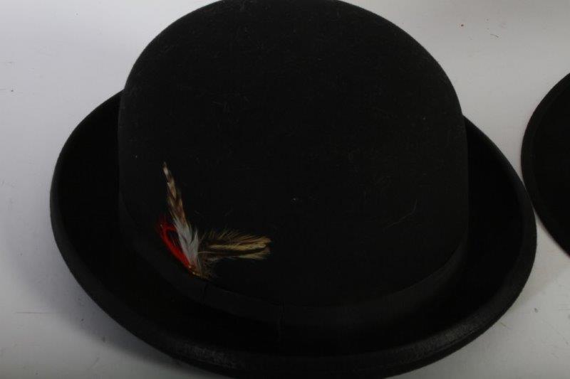 Pair of Men's Fashion Wool Hats