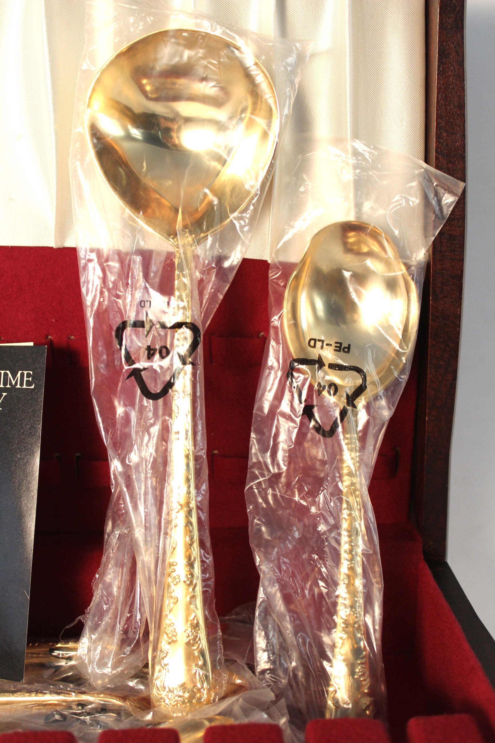 Full Set of International Silver Co. 24 K Electroplate Flatware