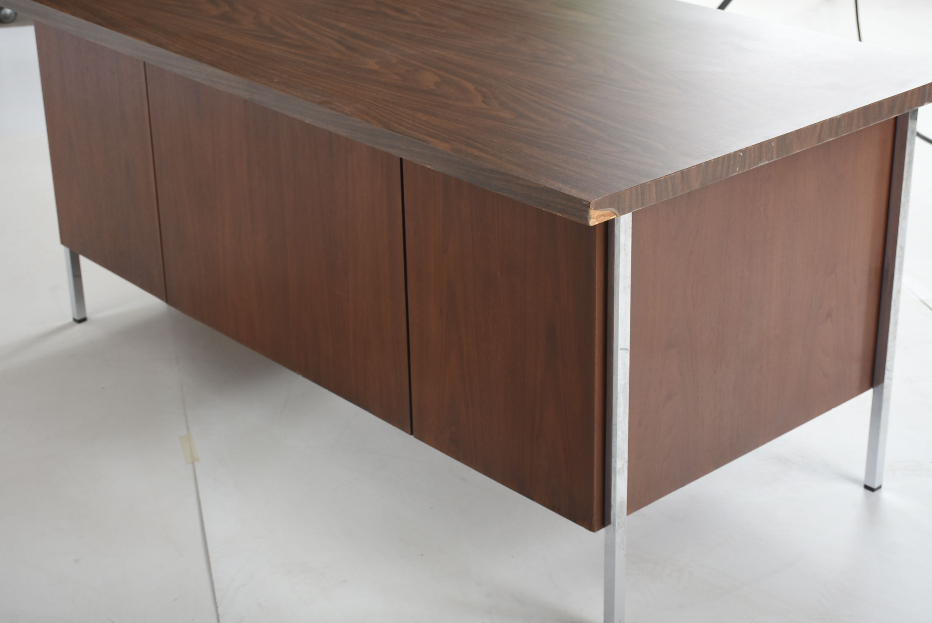 Knoll Walnut Executive's Desk