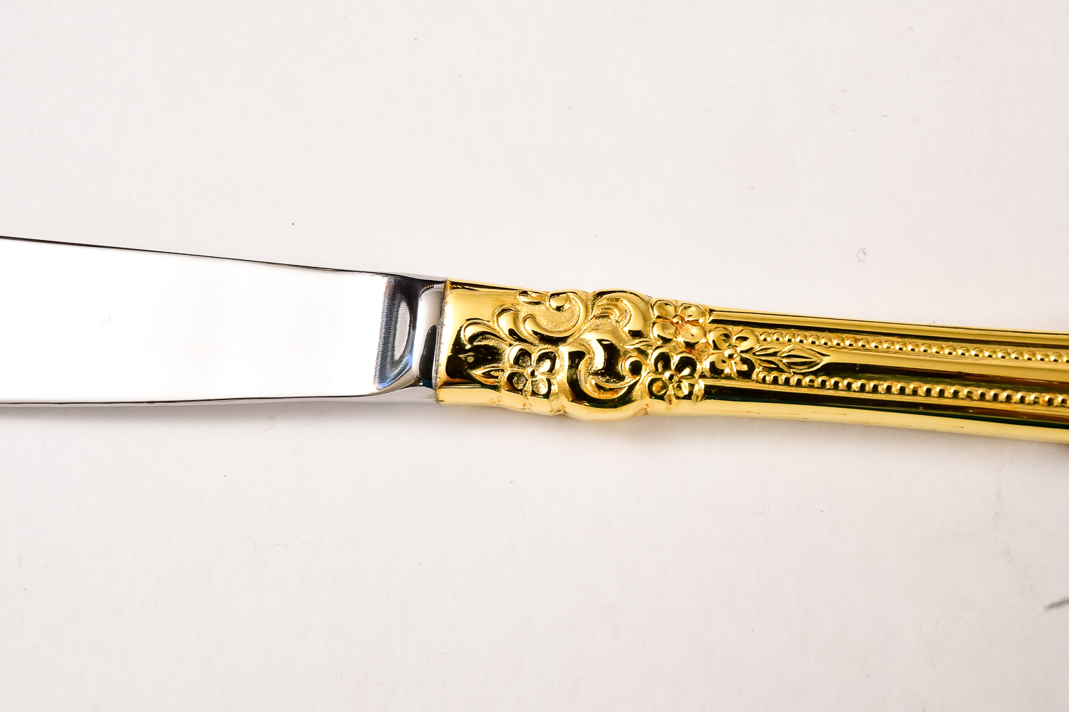 Gold Tone Stainless Steel Flatware