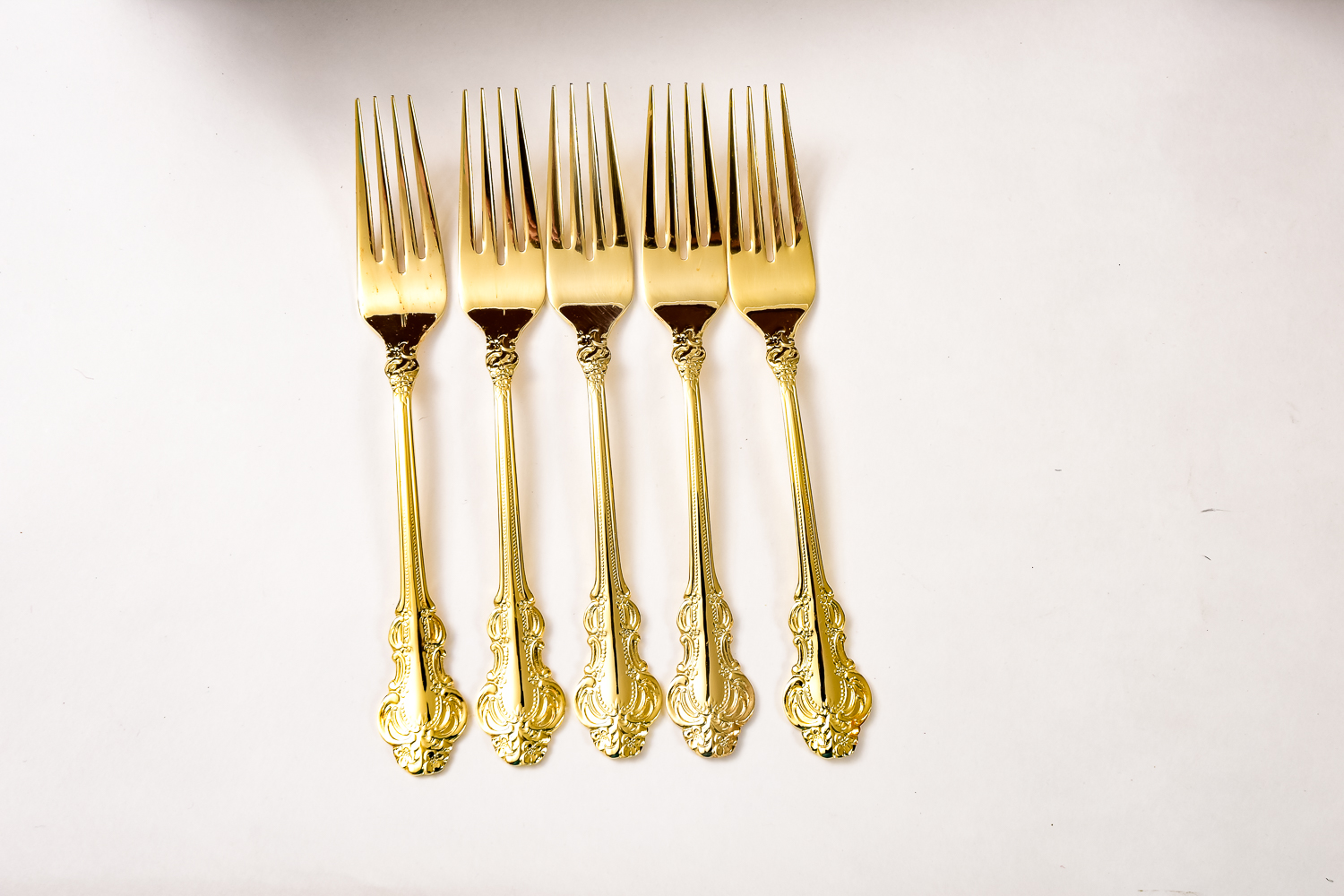 Gold Tone Stainless Steel Flatware