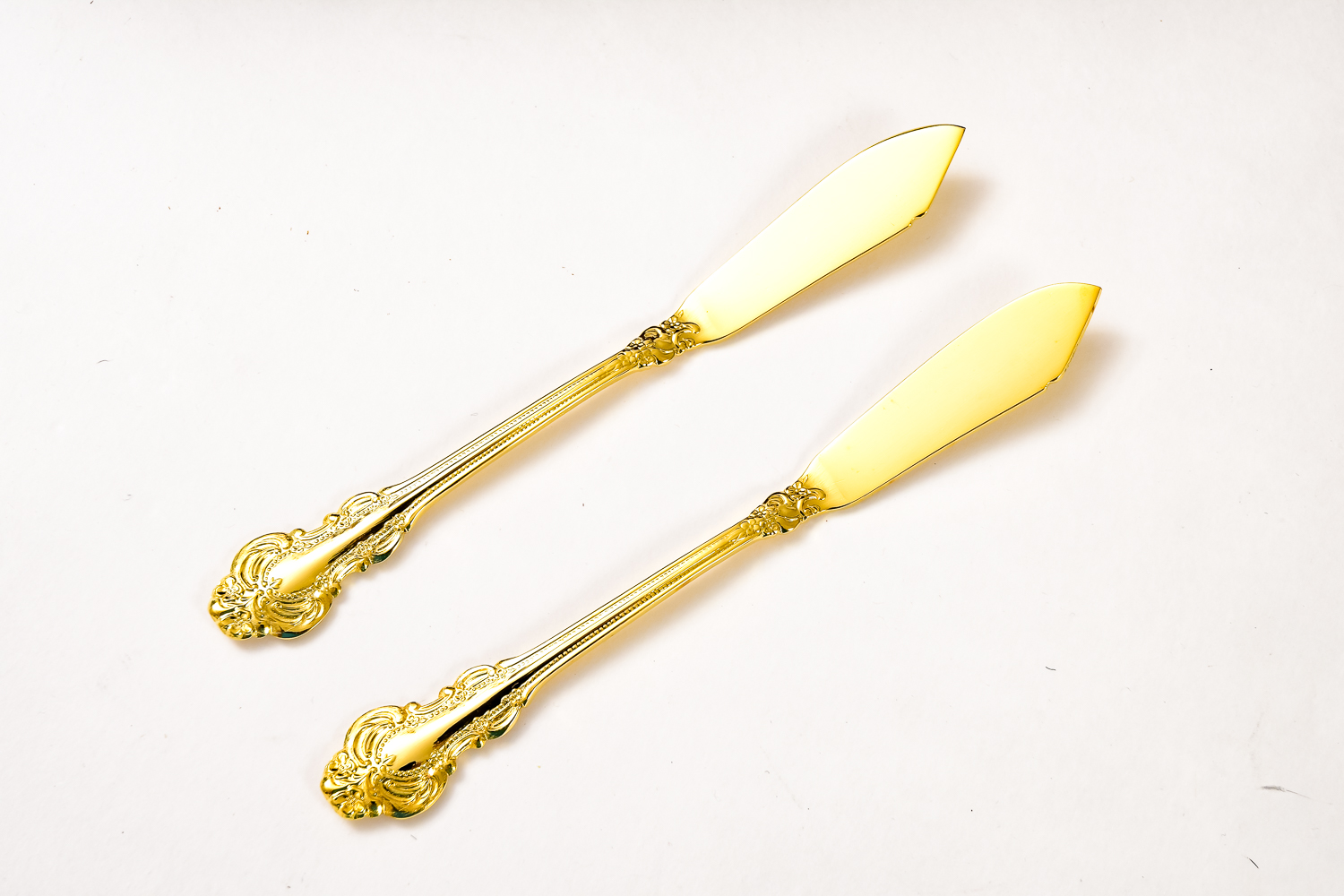 Gold Tone Stainless Steel Flatware
