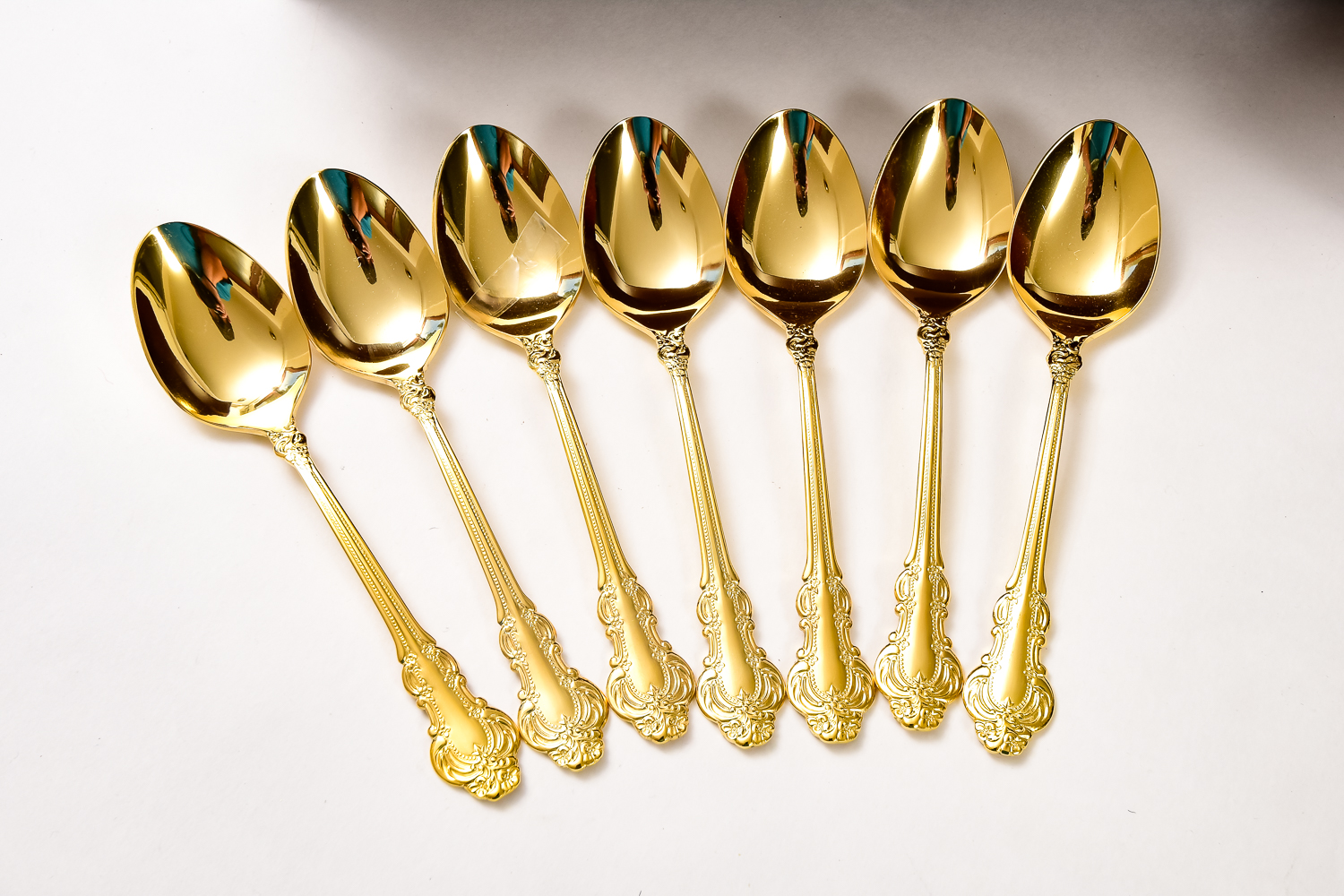 Gold Tone Stainless Steel Flatware