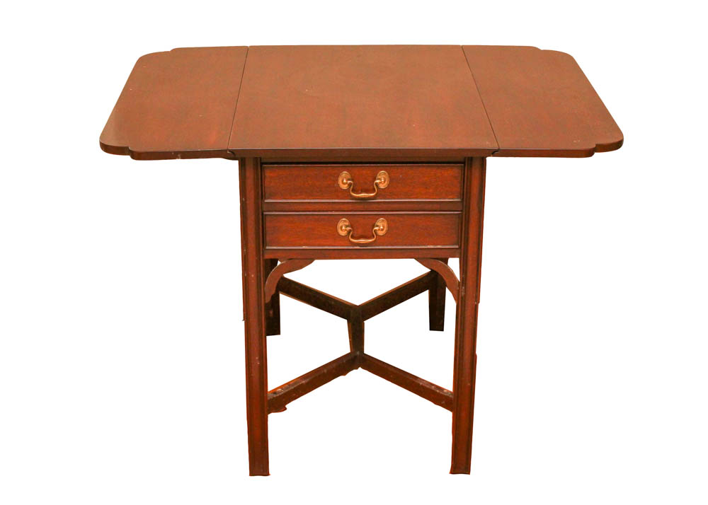 Henkel Harris Drop Leaf Side Table