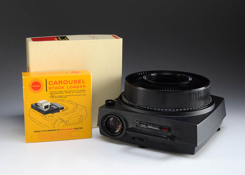 Vintage Kodak Carousel 750H Slide Projector
