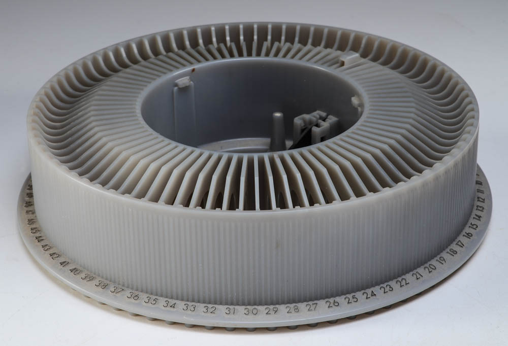 Vintage Kodak Carousel 750H Slide Projector