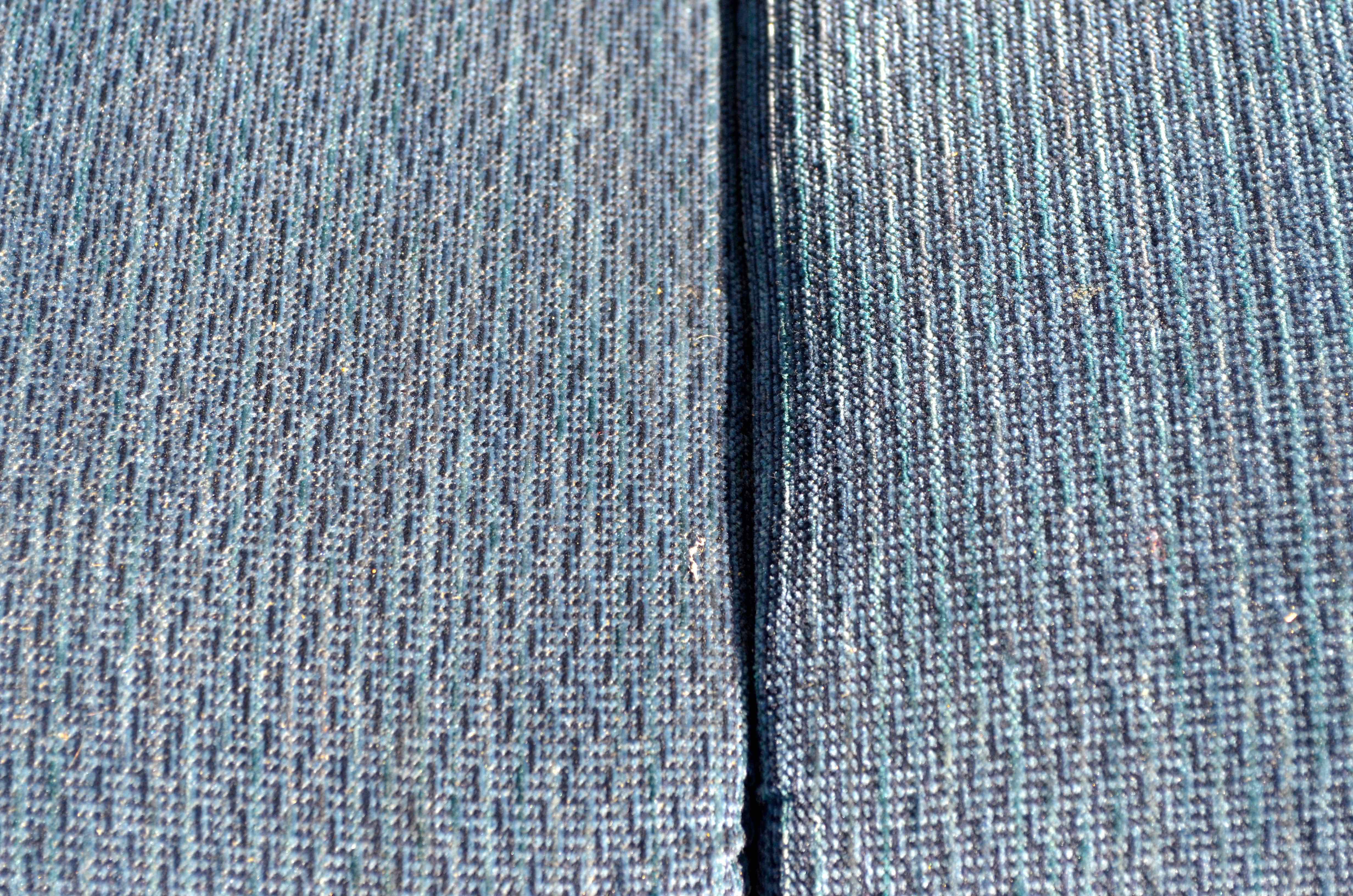 La-Z-Boy Loveseat Recliner in Blue Velour