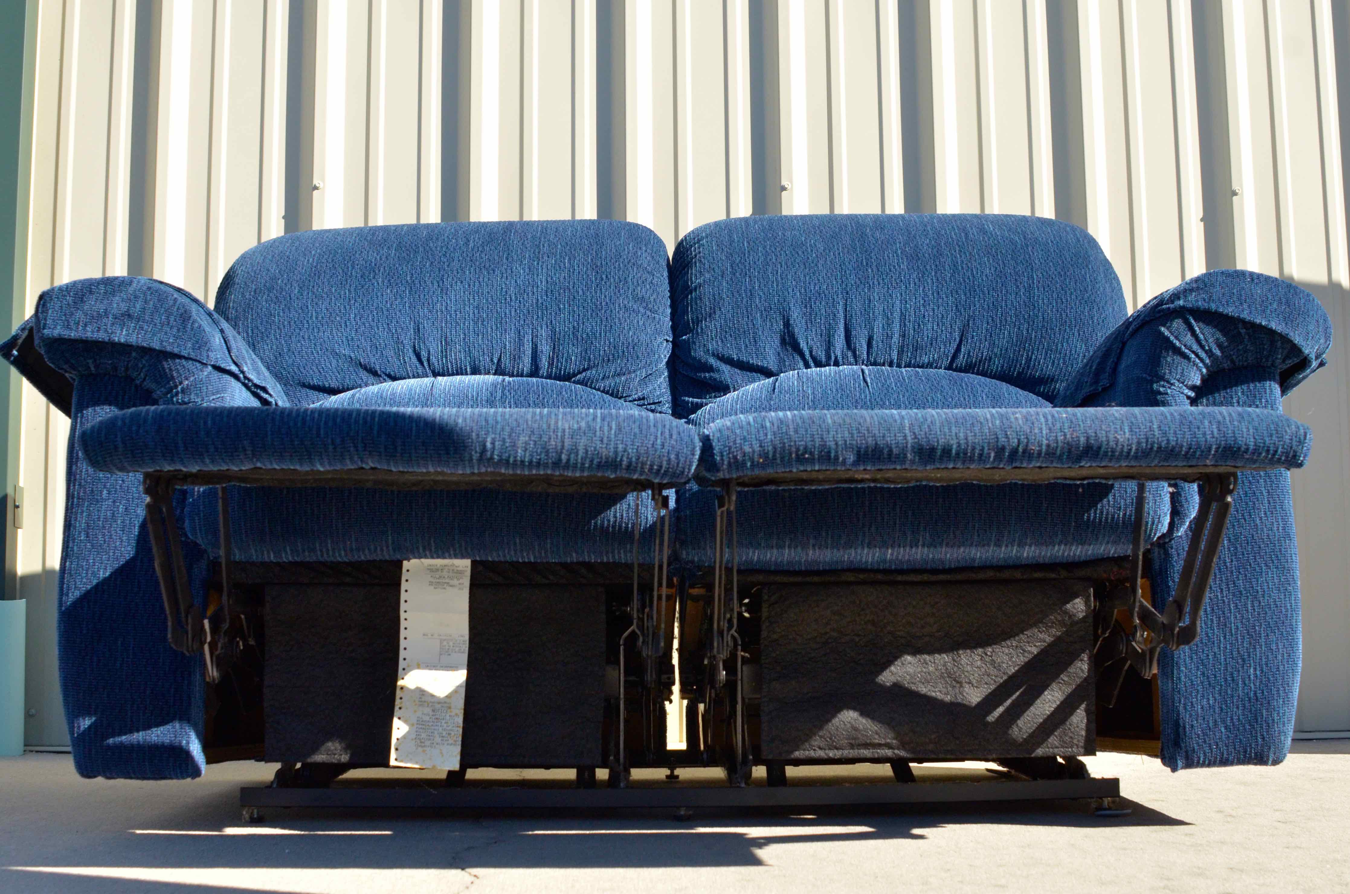 La-Z-Boy Loveseat Recliner in Blue Velour