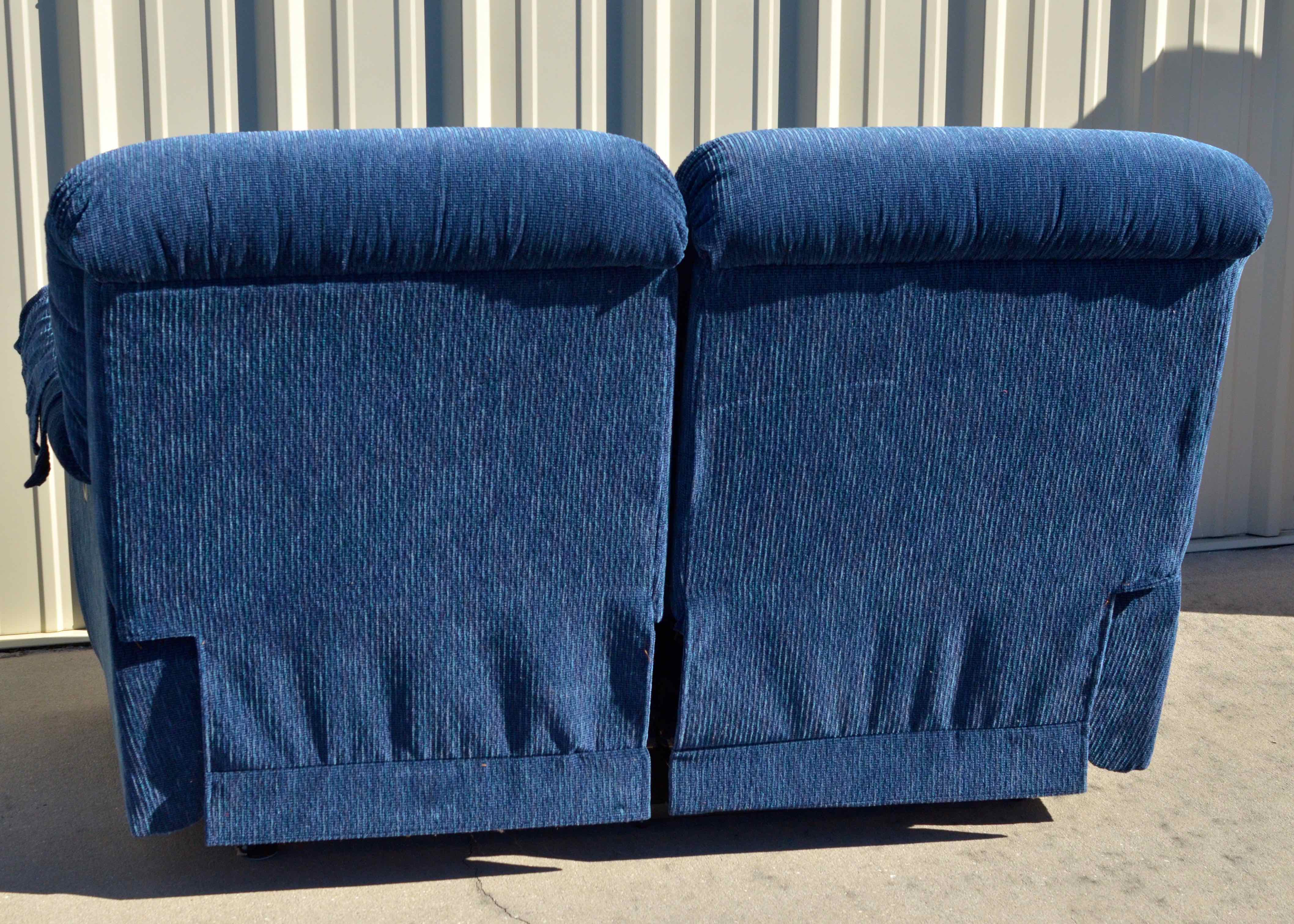 La-Z-Boy Loveseat Recliner in Blue Velour