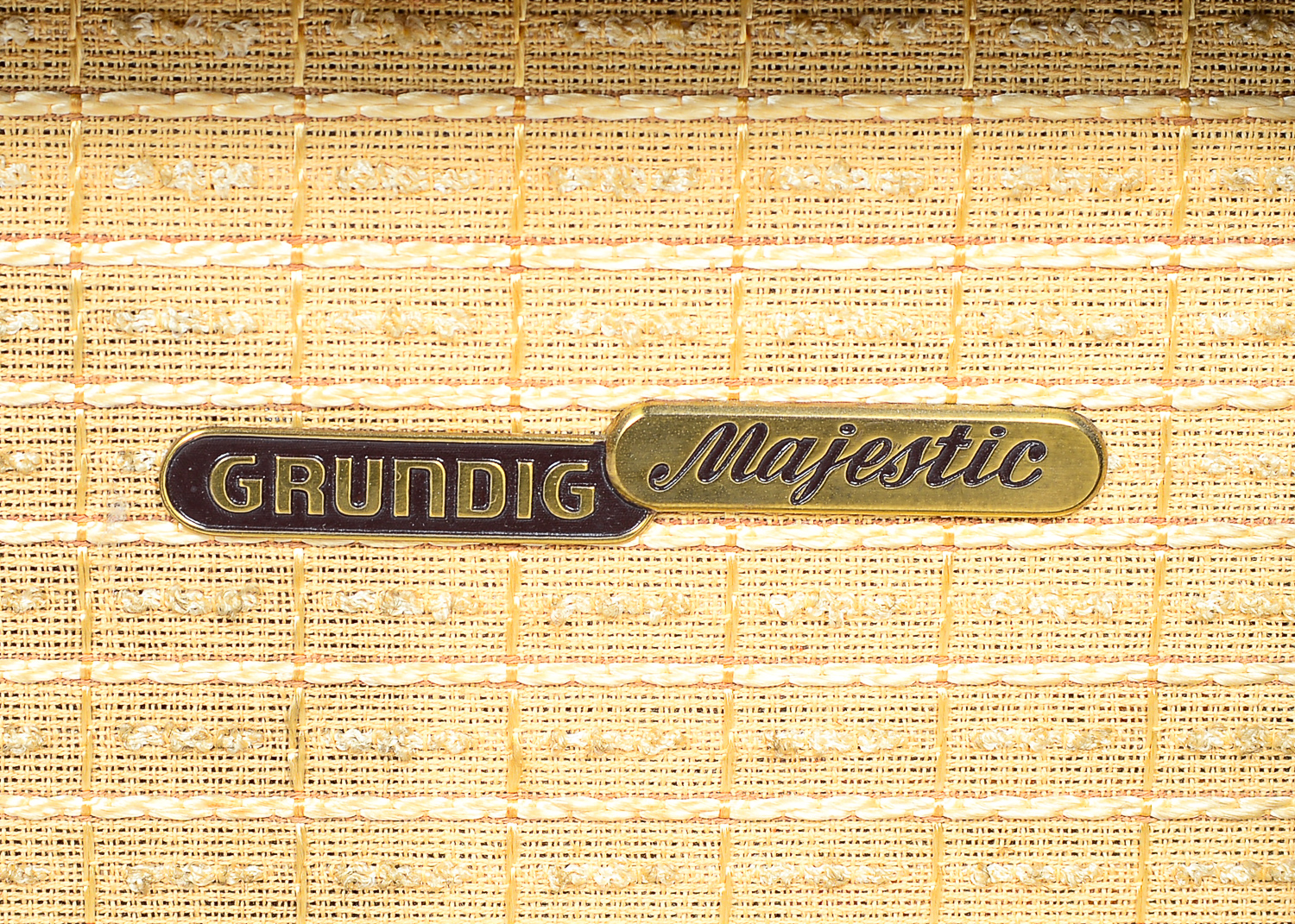 Grundig Majestic 3D Klang Radio