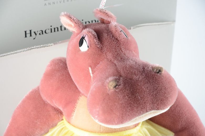 Steiff Disney Fantasia 2000 Matching Number Five Piece Set