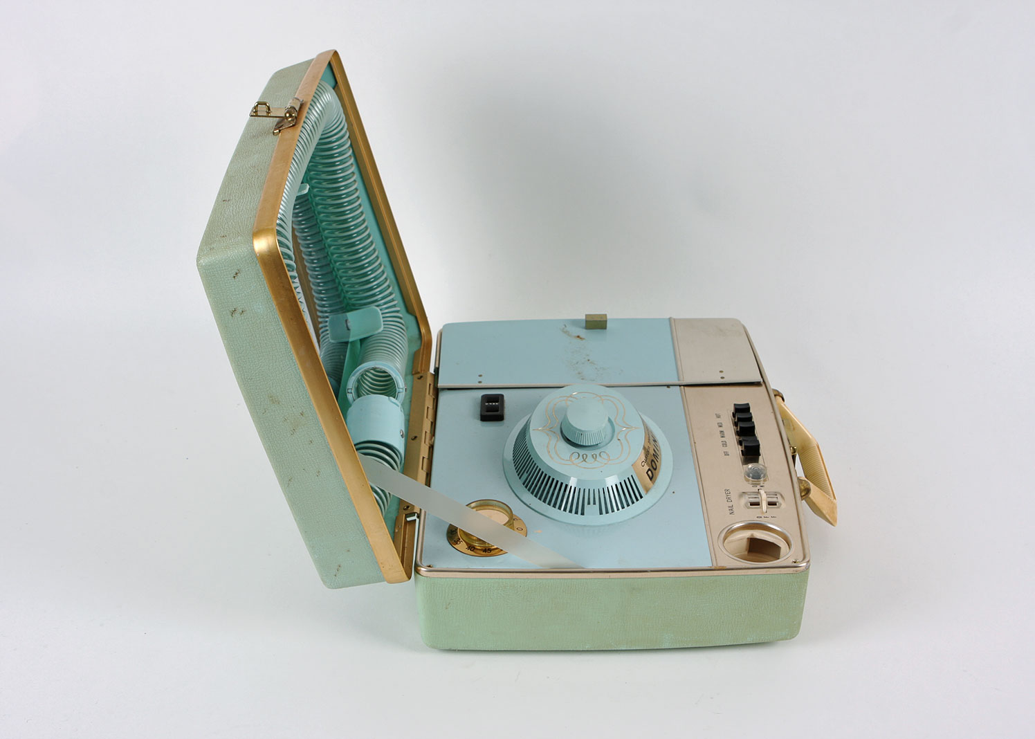 Vintage Dominion Custom Beauty Salon