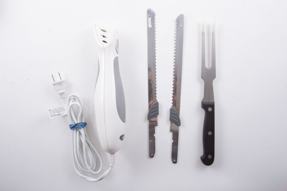 Oster Electric Carving Knife and Cutco Wood Block Knife Set