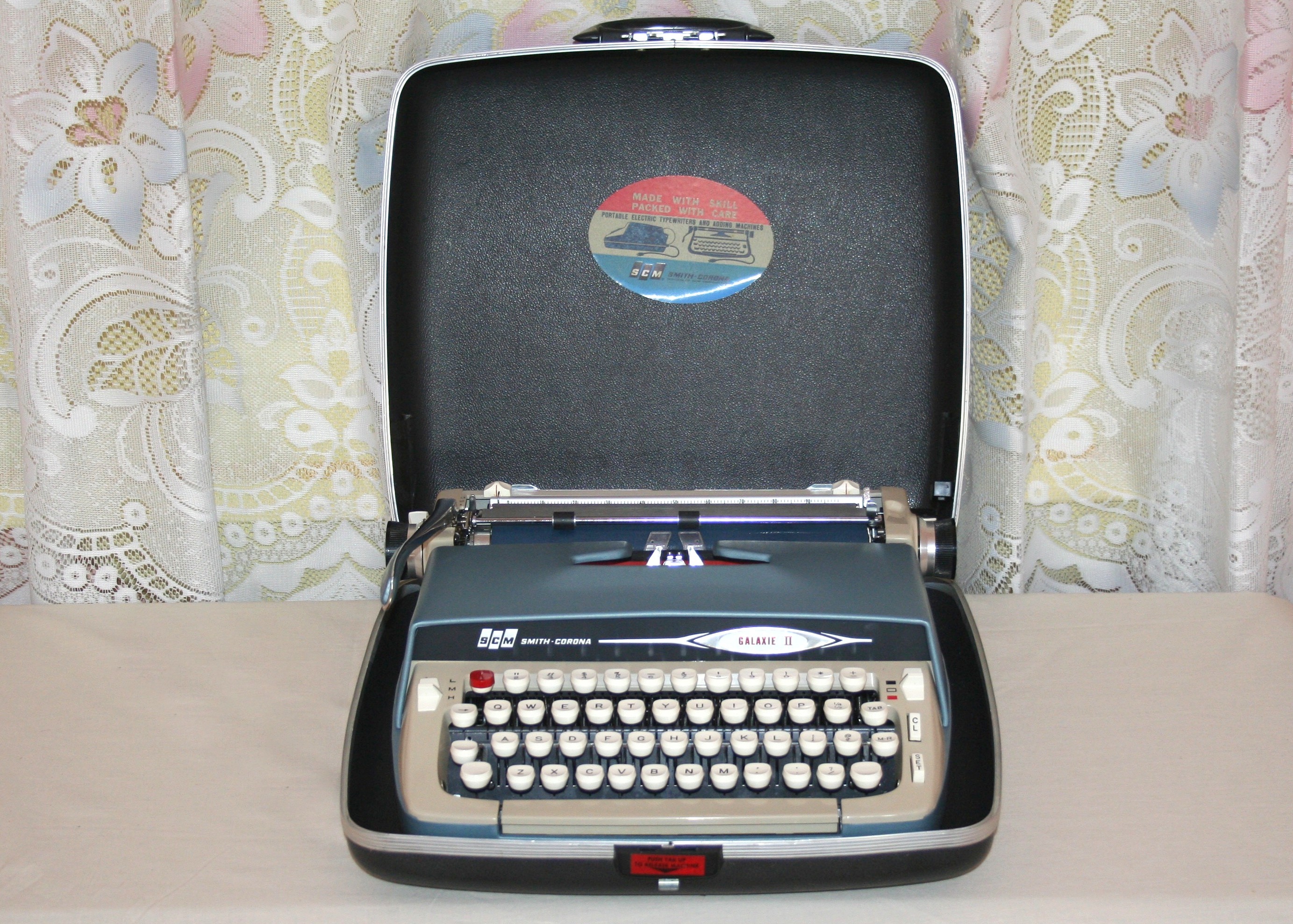 Smith Corona Portable Manual Typewriter
