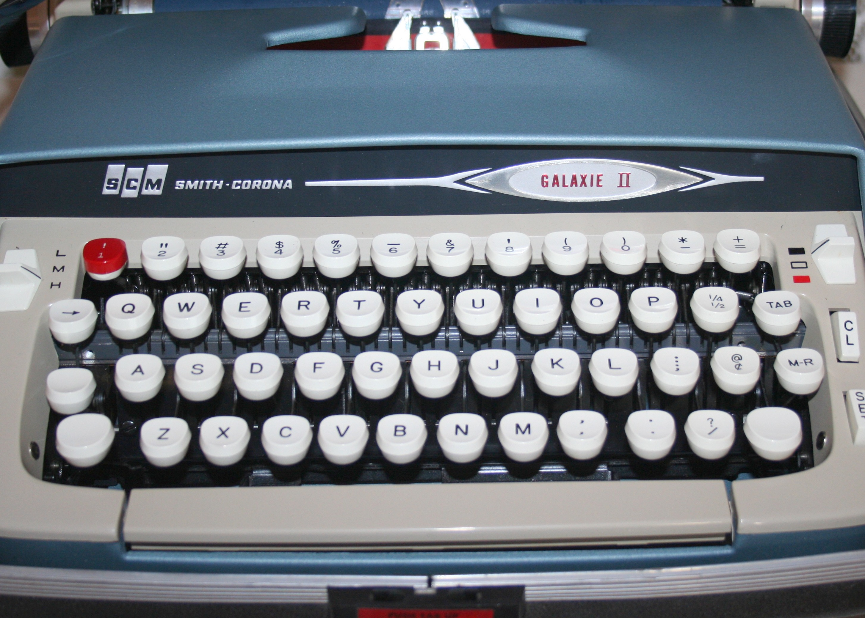 Smith Corona Portable Manual Typewriter