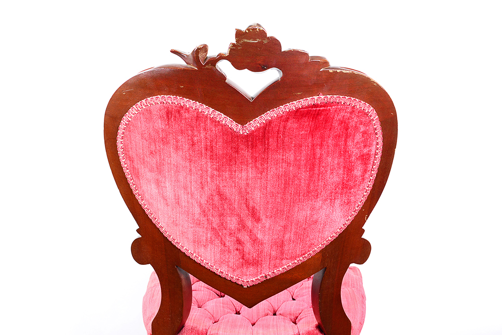 Vintage Heart Back Side Chair