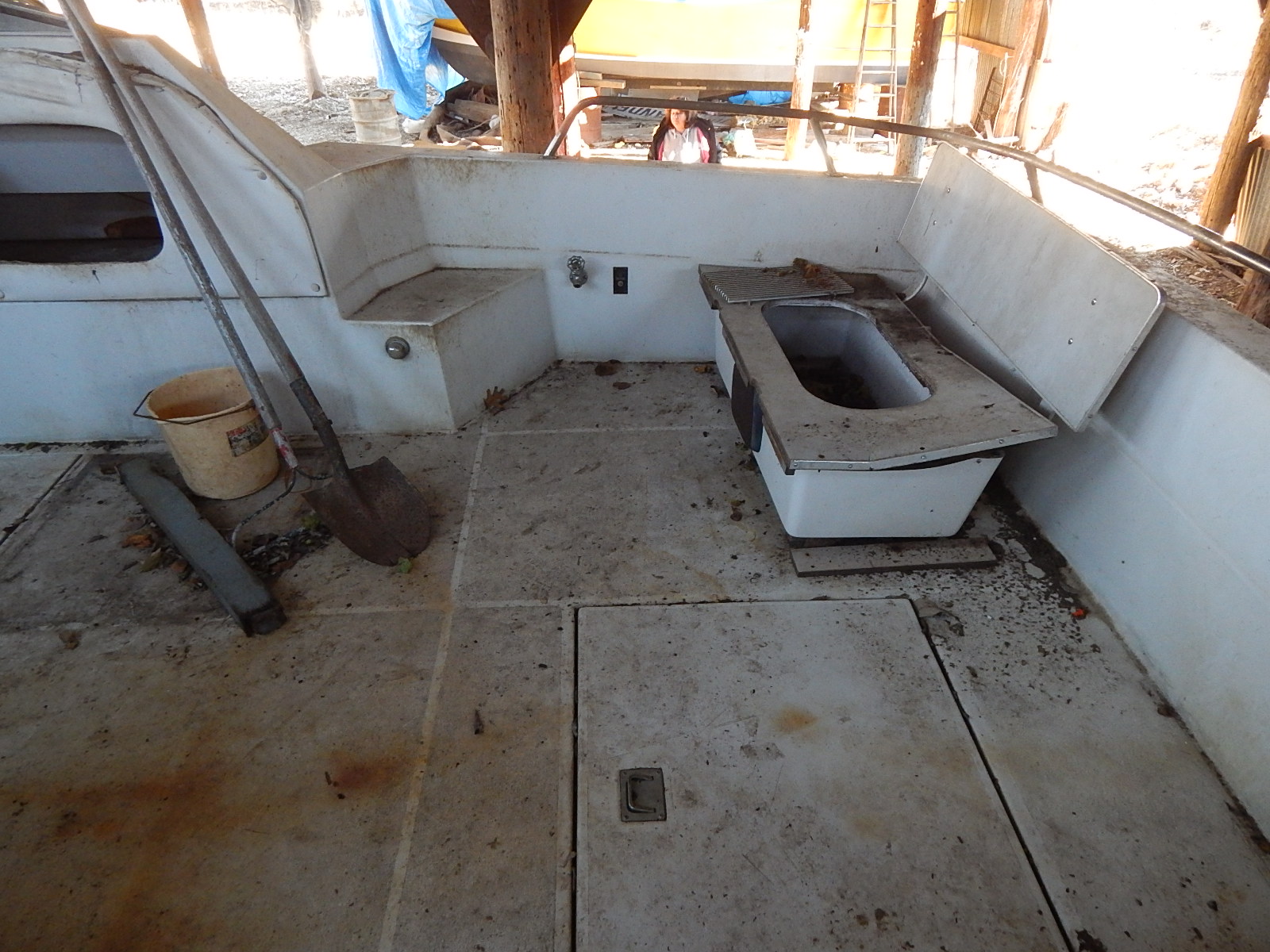 1987 33' Chris Craft 'Amerosport' Watercraft Boat - Project