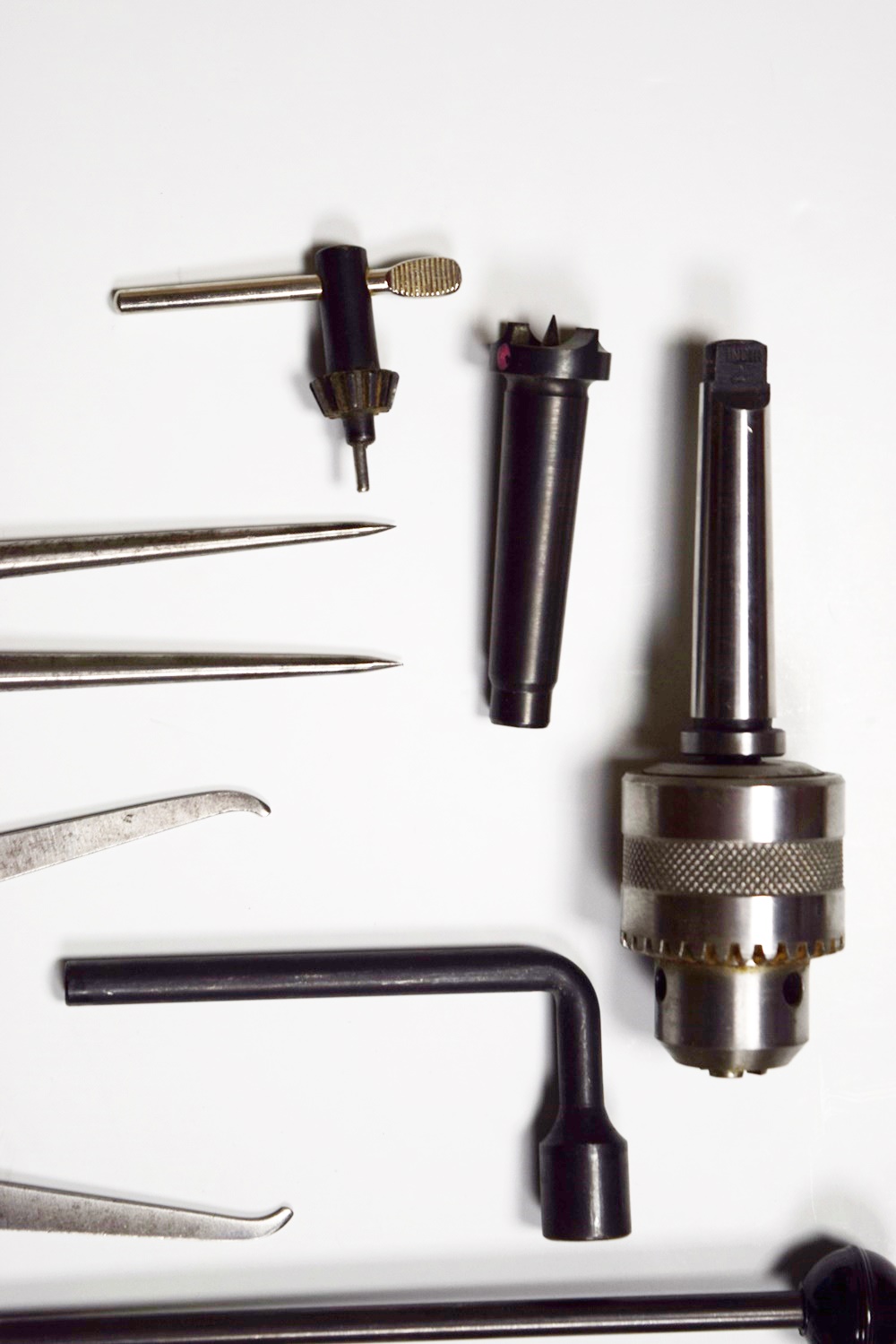 Delta 12" Variable Speed Wood Lathe with Turning Tools and Manual