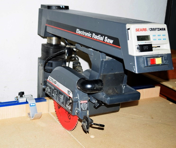 Radial Arm Saw with 10" Blade and Cabinet