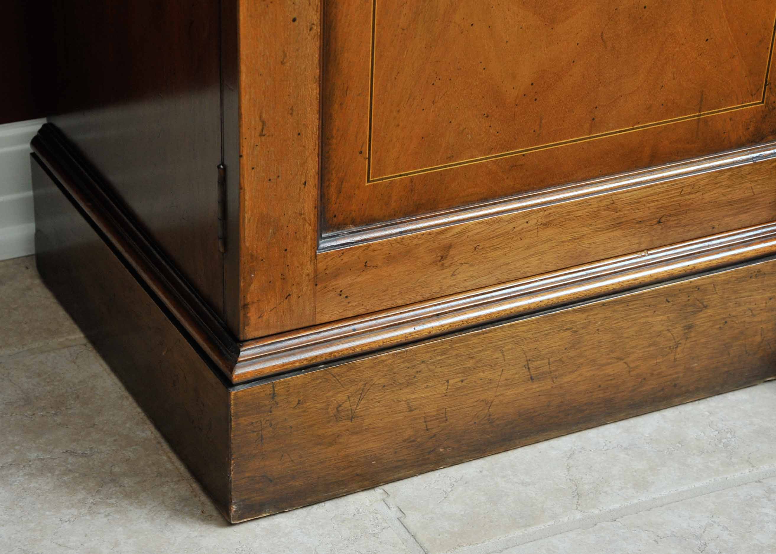 Baker Furniture George III Style Breakfront China Cabinet