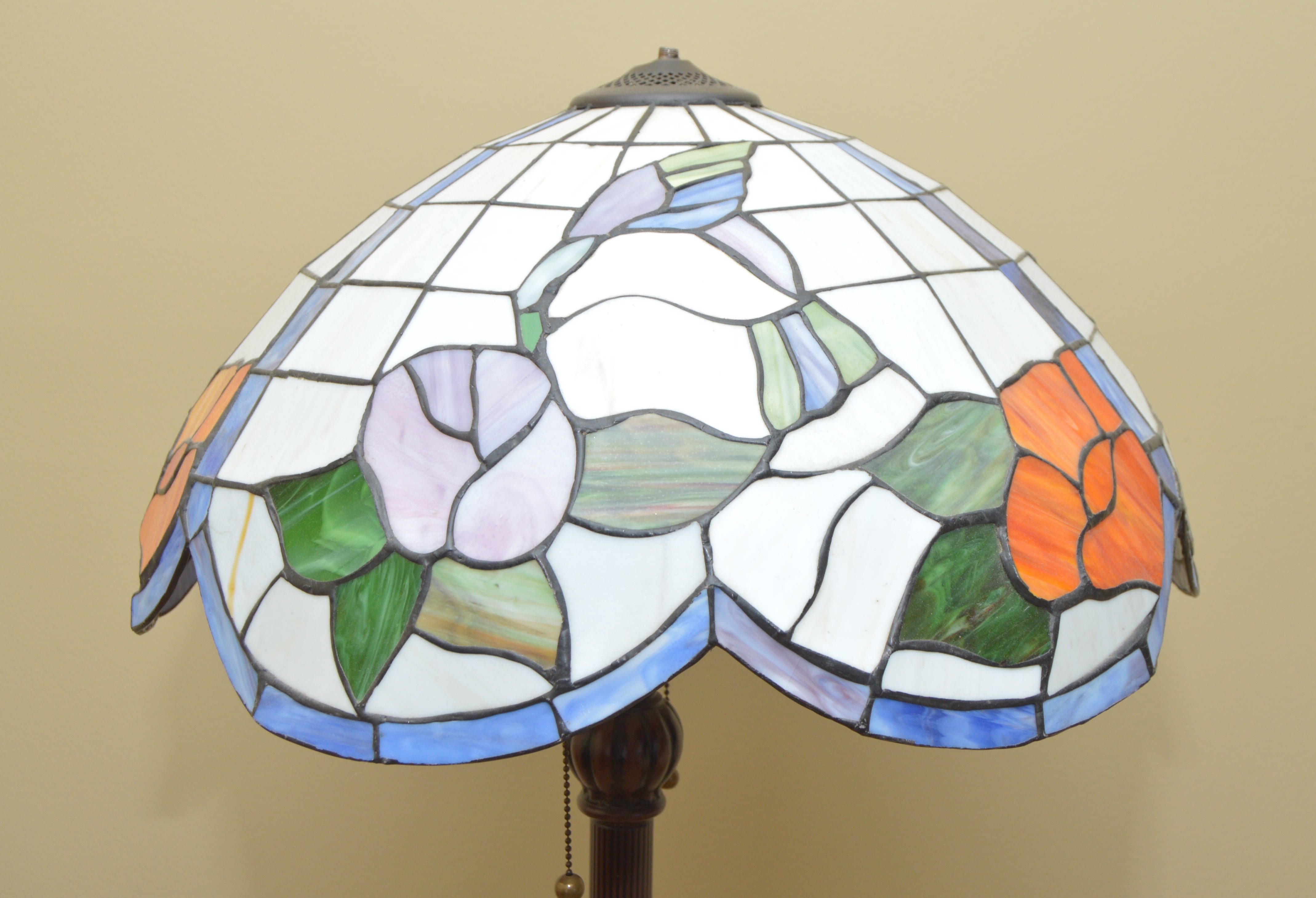 Standing Floral Tiffany Lamp