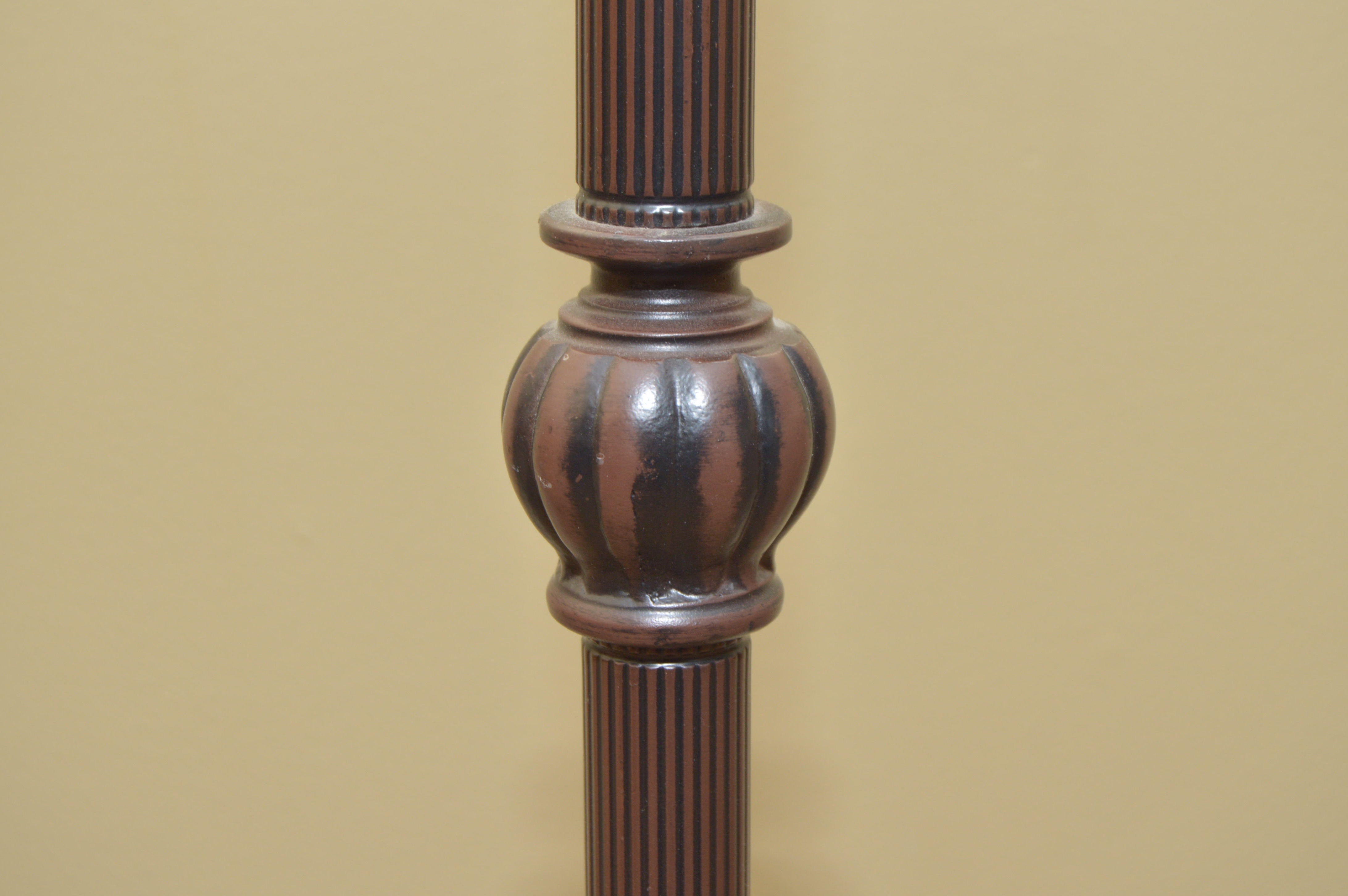 Standing Floral Tiffany Lamp