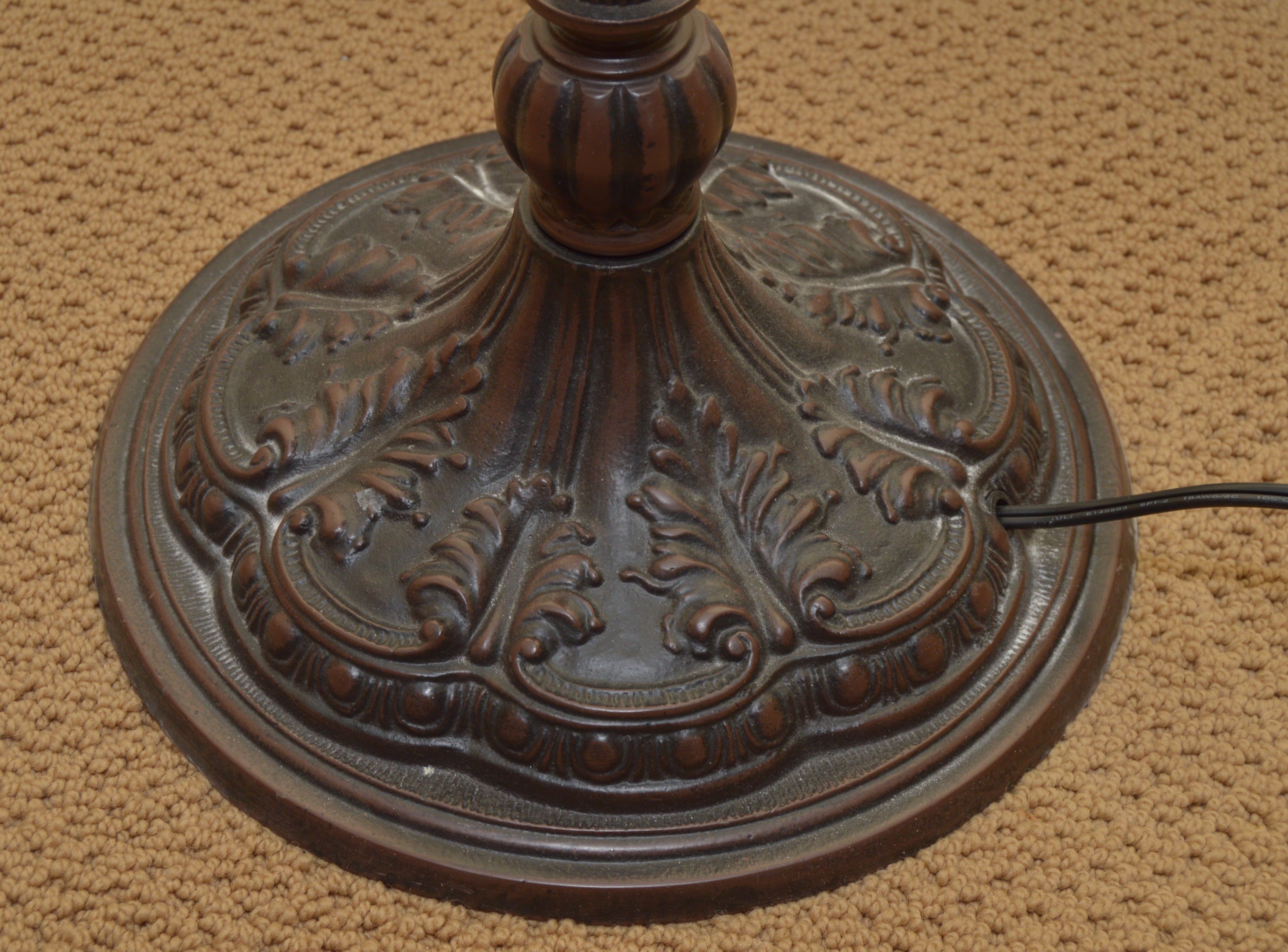 Standing Floral Tiffany Lamp