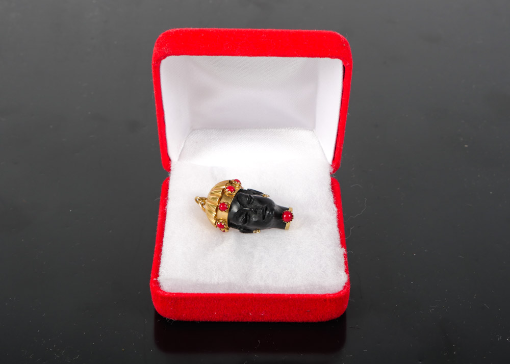 Corletto 18K Gold Blackamoor Coral Vintage Pendant EBTH