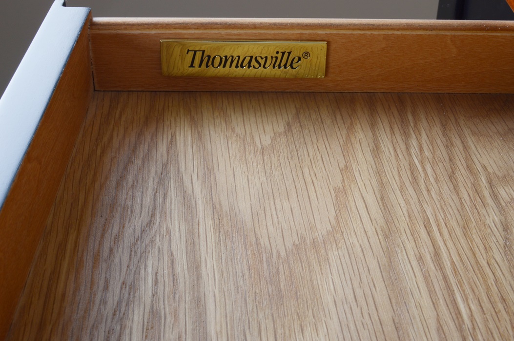 Thomasville Sofa Table