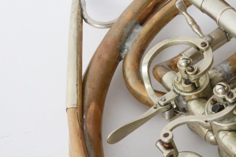 Compensating Gold Brass Double French Horn in F and B Flat